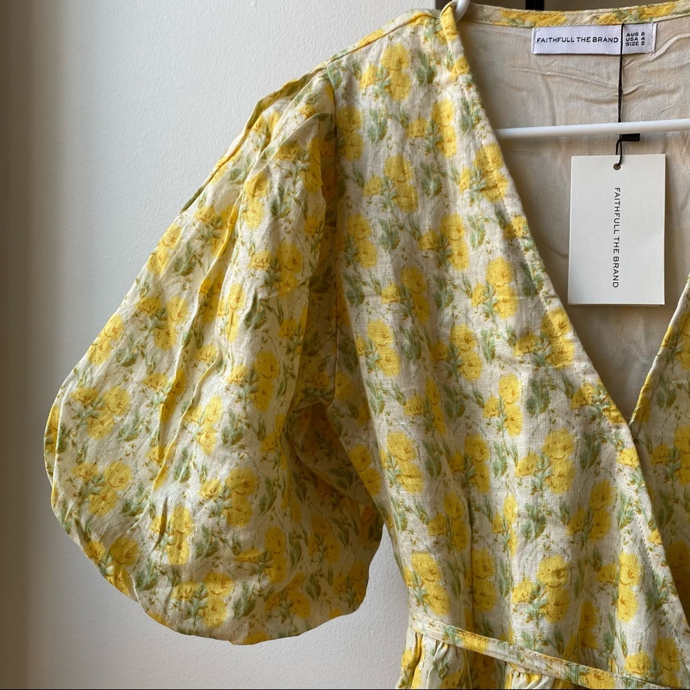 Faithfull the Brand Thulla Floral Print Linen Wrap Midi Dress - Picture 3 of 9